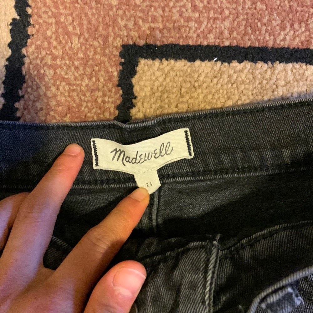 Madewell high waisted shorts size 24